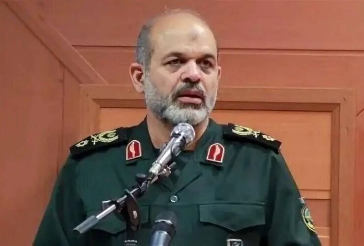 ماجرای دیدار سردار واحدی با وزیر کشور پاکستان یک عکس قدیمی است
