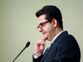 معاون رئیس جمهور از اتهامات علیه پزشکان انتقاد می کند