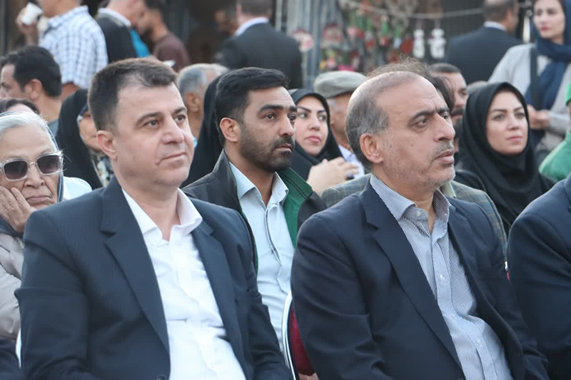 وقتی دهکده ای دنیا را صدا می کند؛ یک قدمی رکورد جهانی قلعه بالا
