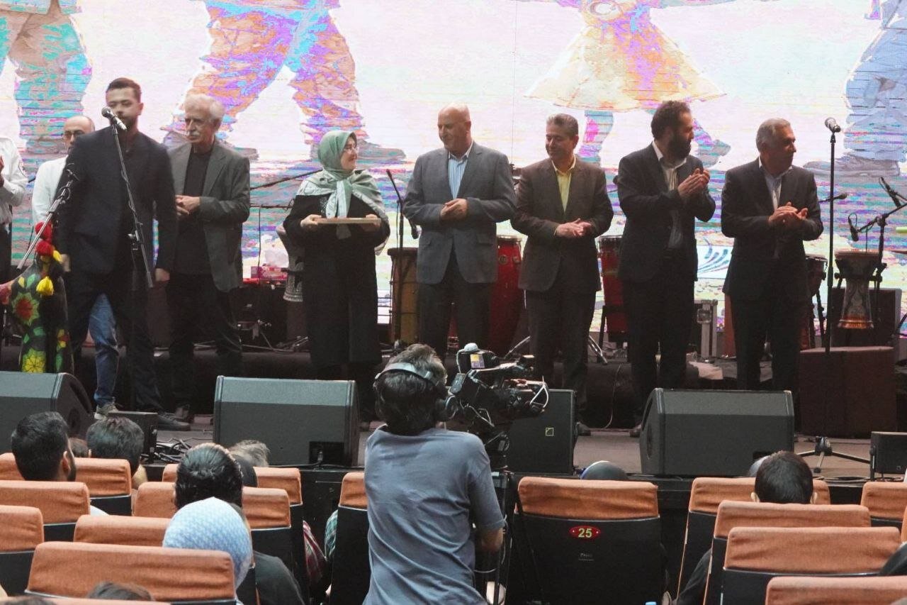 امروز که برای جان انسانیت می لرزیم با همان سپاس از آن یاد می کنیم/ قدردانی از خانه سینما و تئاتر و موسیقی