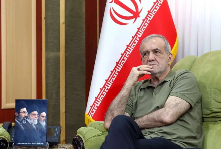 تصاویر; دیدگاه متفاوت پزشکان در جلسه مدیریت بحران آب