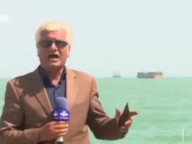 آخرین وضعیت تنگه هرمز: 30 کشتی منتظر چراغ سبز سپاه پاسداران هستند. 11 آخرین وضعیت تنگه هرمز: 30 کشتی منتظر چراغ سبز سپاه پاسداران هستند.