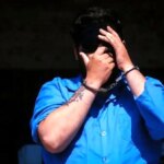 او می خواهد از مردی که همسرش را کشته و باعث مرگ برادر شوهرش شده انتقام بگیرد.