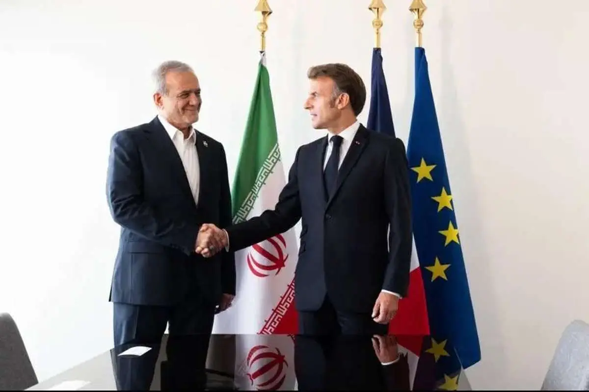 جزئیات مذاکرات پزشکان و مکرون/ برای مذاکره موثر باید جنگ پایان یابد