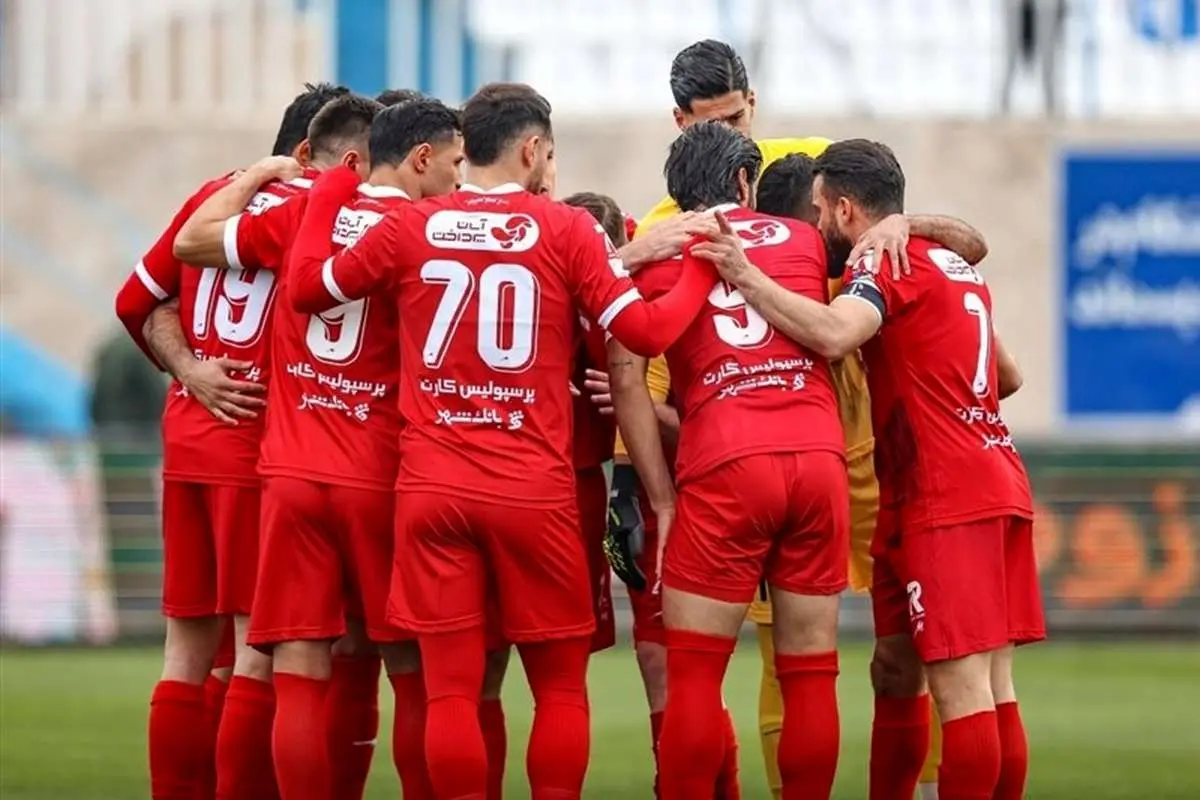 خانه نوسان در تخت جمشید; نزدیک دروازه خروجی سروش، پورعلیگنجی و سرلک!
