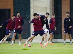 خطوط تیم ملی را می شناسد