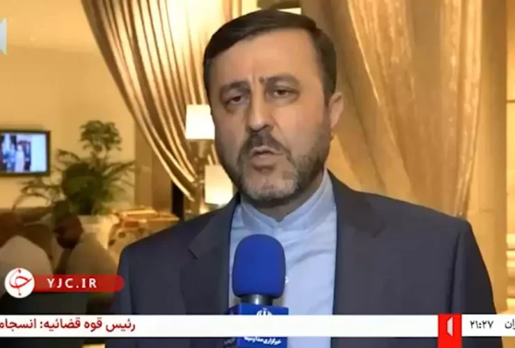 غریب آبادی: با یکی از اعضای بریکس مشکل داریم