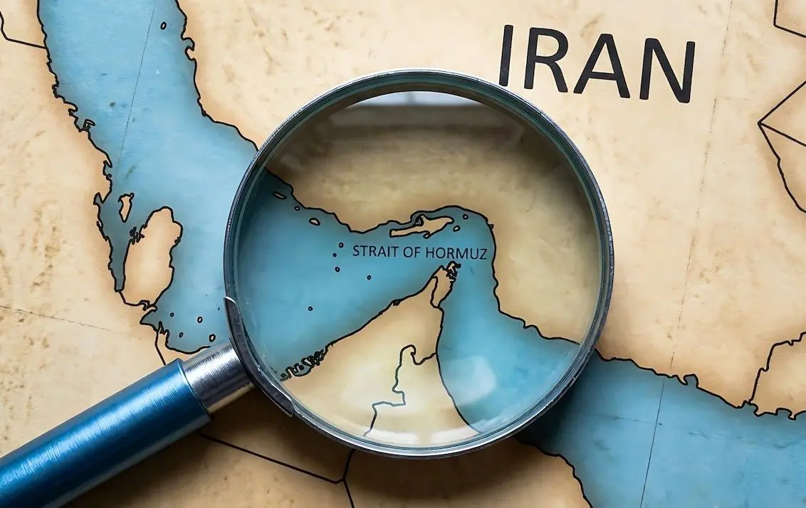 لیوان دودی؛ چرا دروازه را دیر بستیم؟