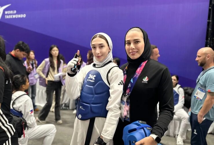 مبینا نعمت زاده صداپیشگی رئیس!