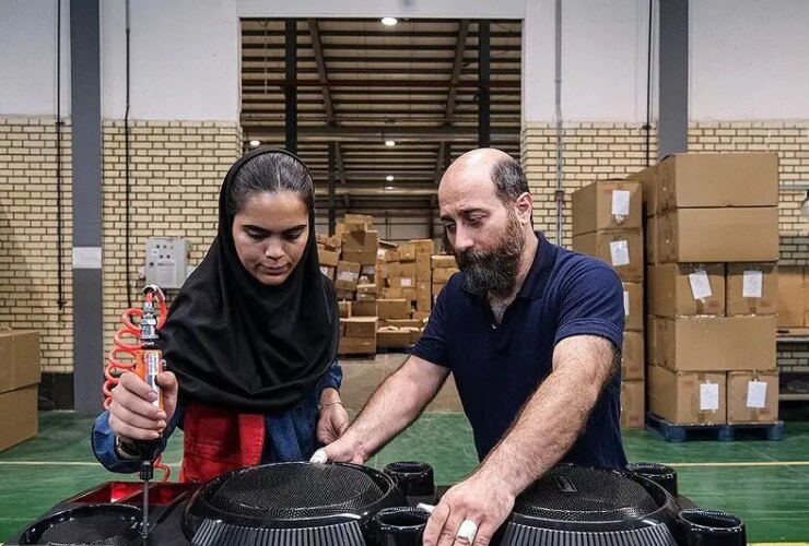 موج اخراج کارگران ماهر را نیز فرا گرفت