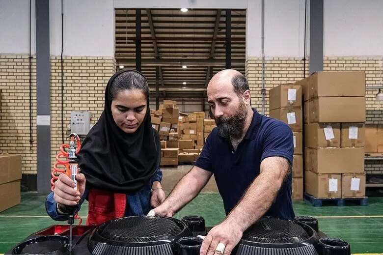 موج اخراج کارگران ماهر را نیز فرا گرفت