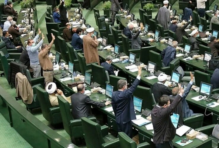 نواب نیکزاد و حاجی بابایی رئیس مجلس شدند