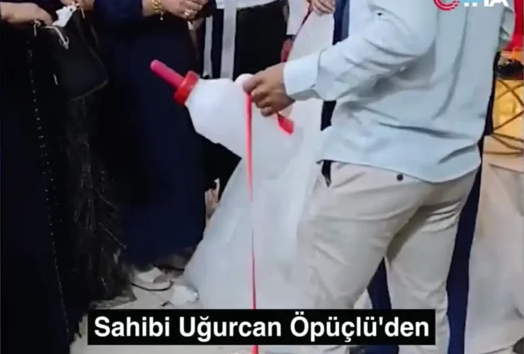 هدیه عجیب در مراسم عروسی