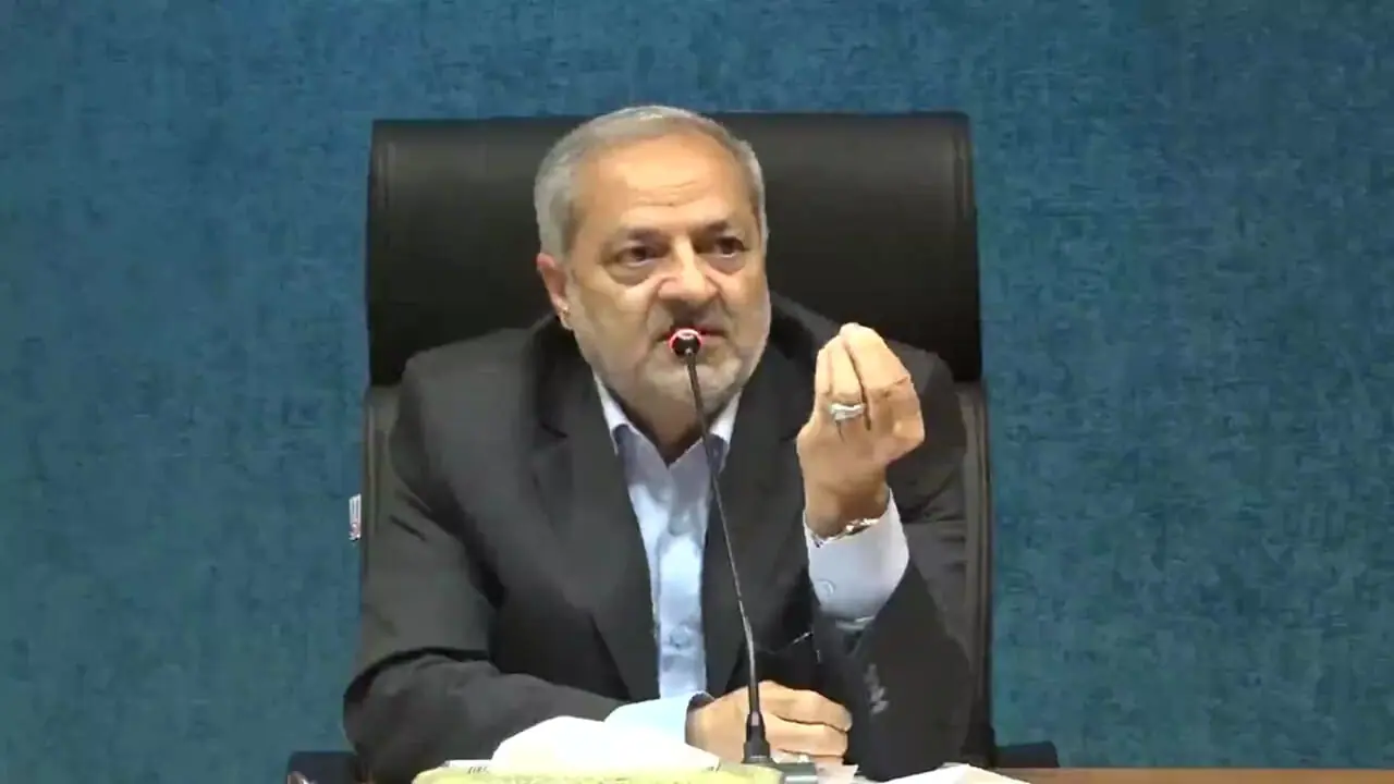 وزیر آموزش و پرورش: مدارس هیات امنایی فقط از مردم پول می گیرند