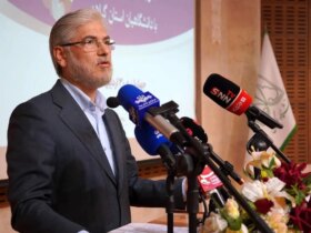 وزیر علوم: دانشگاه باید ابزاری برای ترمیم شکاف های اجتماعی باشد/ دانشگاه از مردم نشأت گرفته، باید برای مردم باشد.