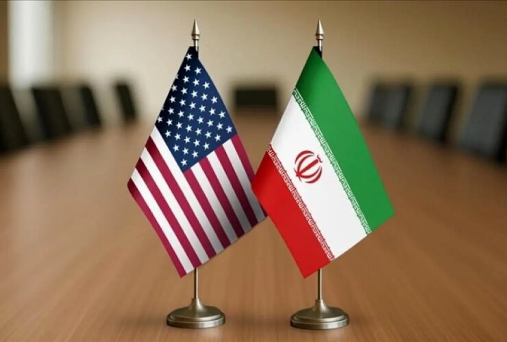 یک مقام ایرانی به الجزیره گفت: واکنش تهران به واشنگتن شامل تنگه هرمز و لغو تحریم ها است.