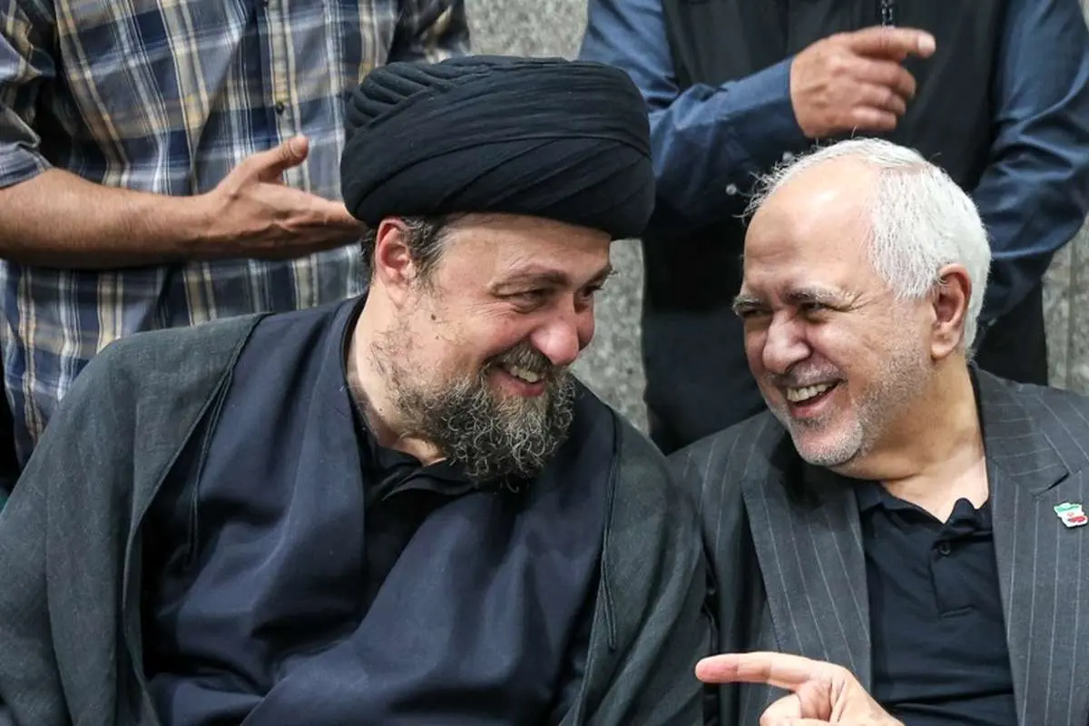 تصاویر; چهره های سیاسی در مراسم ختم خواهر سید محمد خاتمی