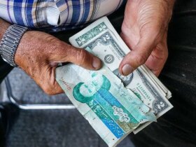 قیمت دلار امروز دوشنبه 11 خرداد 1405
