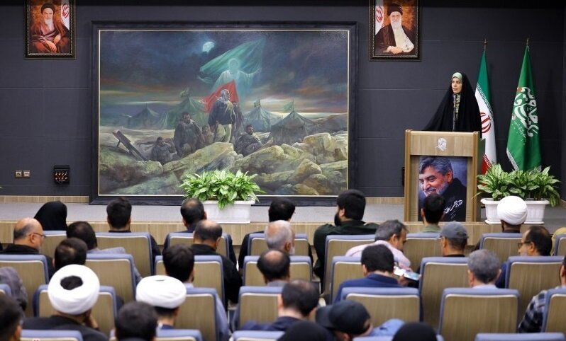 ابراهیم حاتمی کیا: زندگی حاجی یونس در سایه حاج قاسم پنهان شد