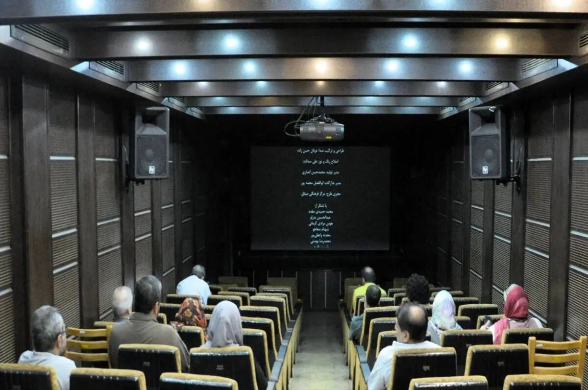 نمایش ۶ فیلم در مستند پاتوق