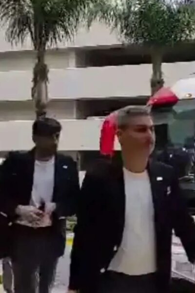 سرمربی تیم ملی برکنار شد. 2 سرمربی تیم ملی برکنار شد.