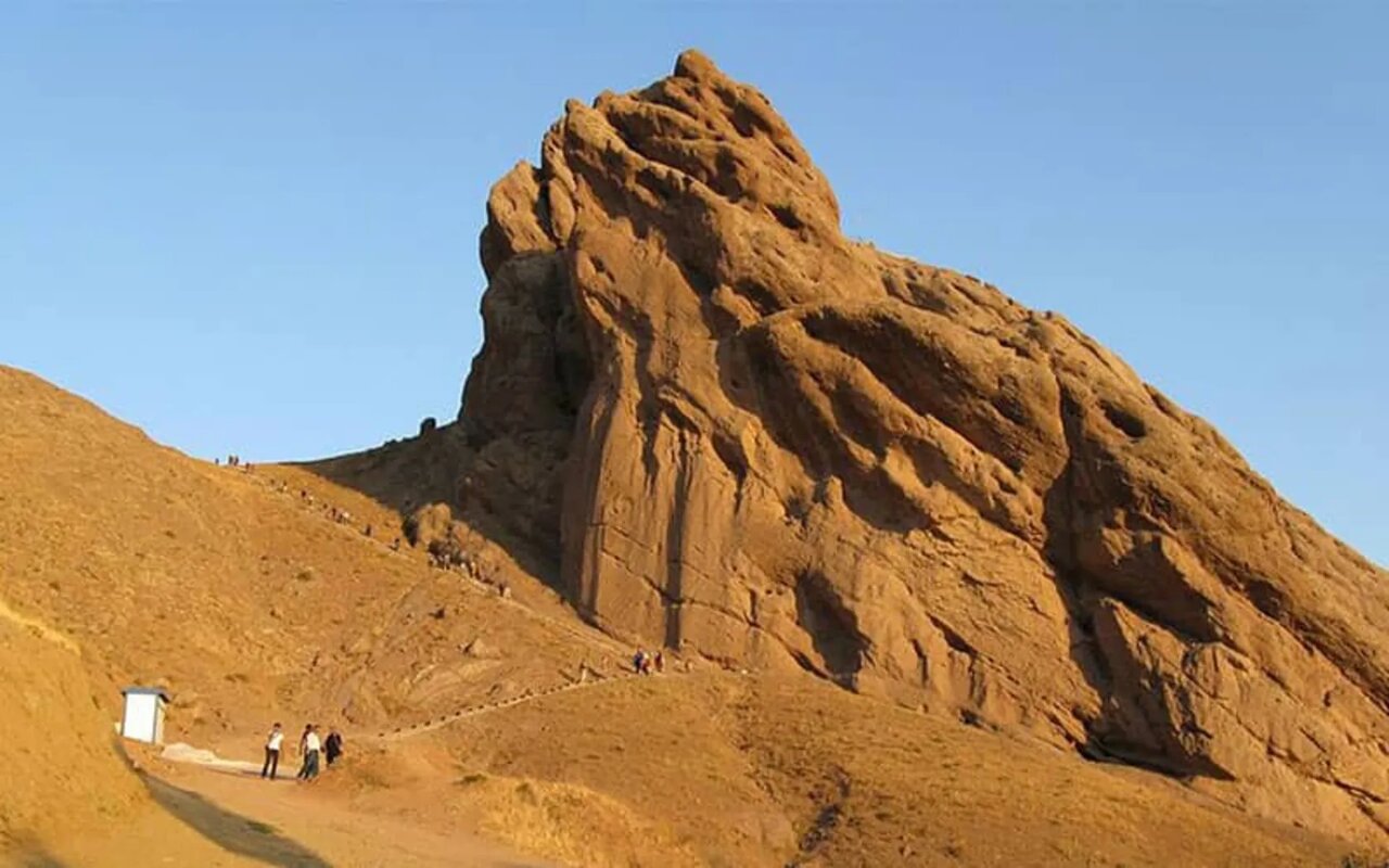 قلعه افسانه ای ایران در آستانه ثبت جهانی است. راز قلعه عقاب ها به یونسکو رسید