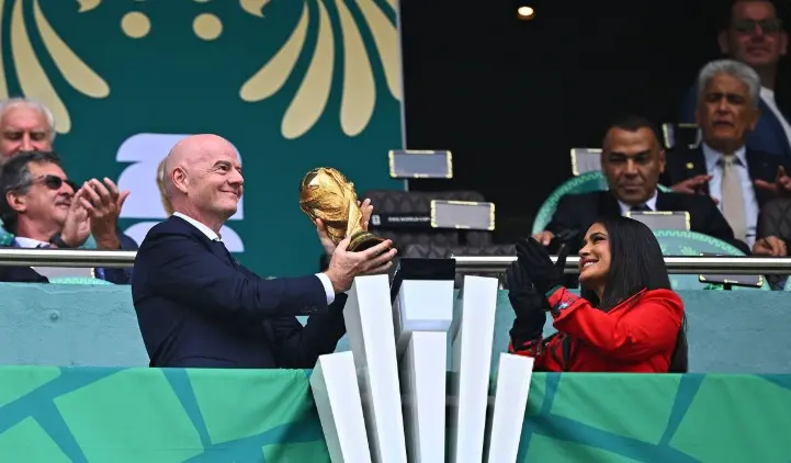 تصویر; حضور ستاره زن فیلم Desperado در افتتاحیه جام جهانی 2026 5 پیاده روی کنید