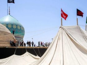 تصاویر; برپایی خیمه محرم موسی مبارکه (ع) در صحن امامزاده 9 تصاویر; برپایی خیمه محرم موسی مبارکه (ع) در صحن امامزاده