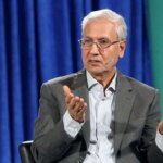 شکاف بین «خیابان» و «ایستگاه انحصار طلب»