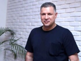 تصویر; حرکت زیبای علی دایی و دیدار اکبر عبدی