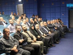 مالکیت سینما ماکو در مجموعه «هتل معاوی»/تک سینما ماکو; سینما بیت المقدس در سال ۱۳۷۵ به دلیل فرسودگی تعطیل شد. 8 مالکیت سینما ماکو در مجموعه «هتل معاوی»/تک سینما ماکو; سینما بیت المقدس در سال ۱۳۷۵ به دلیل فرسودگی تعطیل شد.