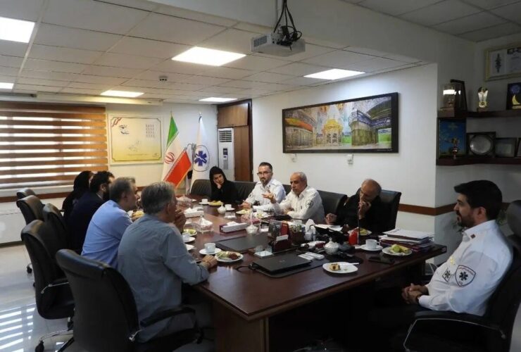 اسعدیان: درباره شجاعت اورژانس فیلم و مستند ساخته شود/ نوربخش: اورژانس برای آسایش دیگران رنج زیادی می کشد.