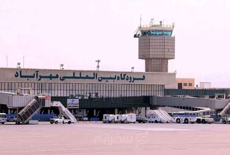 محدودیت پرواز در تهران، قم و مشهد در مراسم تشییع پیکر شهید رهبر