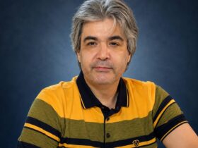عاشورا بزرگی وقت ظهر را در صفحه خاکستری توضیح می دهد