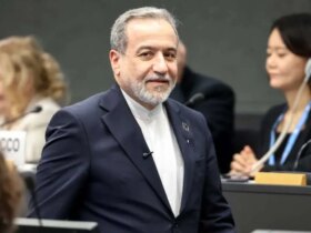 گفتگوی تلفنی ایران و عمان درباره آینده تنگه هرمز