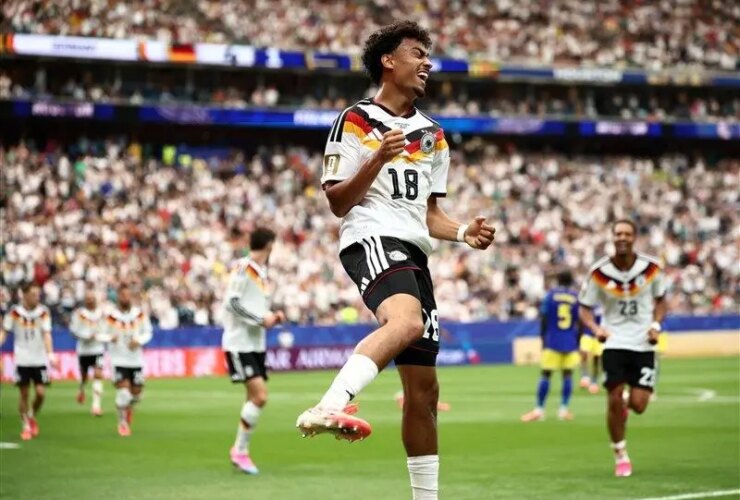 آلمان 7-1 کوراسائو را شکست داد و قهرمان جام جهانی 2026 شد. قاتل ضعیف و کارشناس هفتگی! 3 آلمان 7-1 کوراسائو را شکست داد و قهرمان جام جهانی 2026 شد. قاتل ضعیف و کارشناس هفتگی!