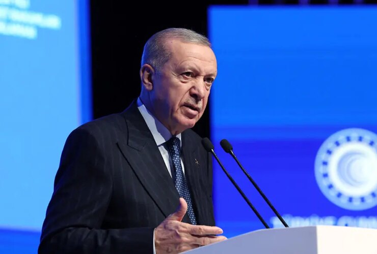 اردوغان: کسانی که قوی نیستند جایی در میز مذاکره ندارند