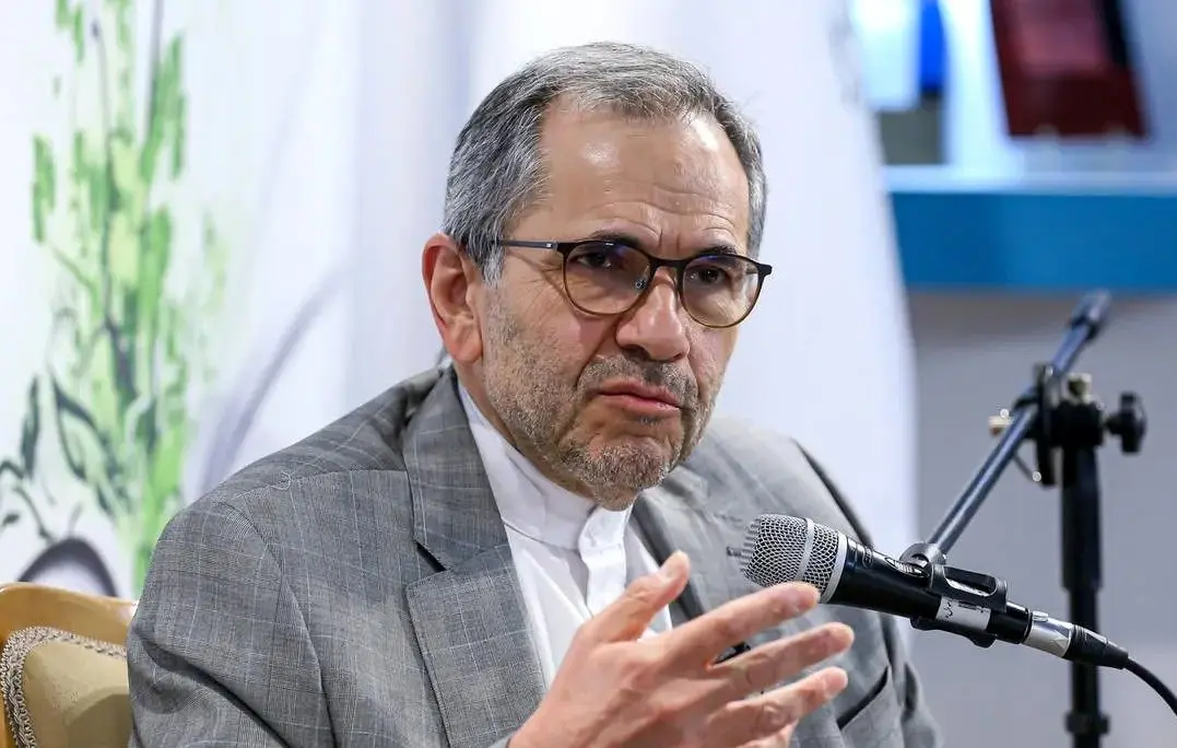 تخت روانچی: کلیباف و ونس برای امضای قرارداد حضور دارند 1 تخت روانچی: کلیباف و ونس برای امضای قرارداد حضور دارند