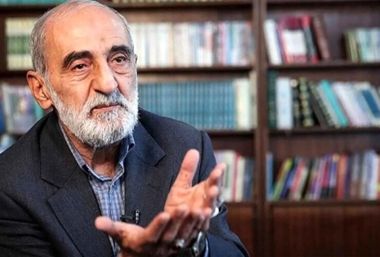 حسین شریعتمداری: بیست سال است که خودمان را زندانی کرده ایم