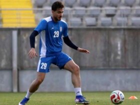 خط مورب تیم ملی نقل و انتقالات شاه ماهی است