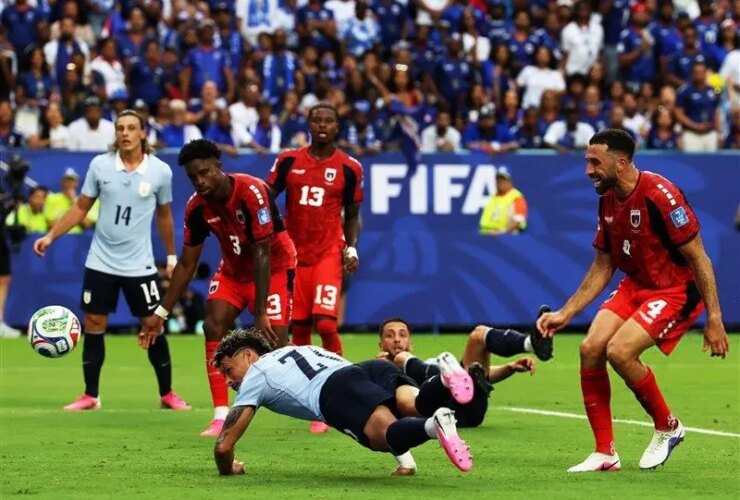 در جام جهانی 2026، اروگوئه با کیپ ورد 2-2 مساوی کرد. پدیده تسلیم نمی شود!
