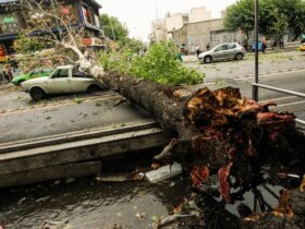 طوفان در جاده تهران