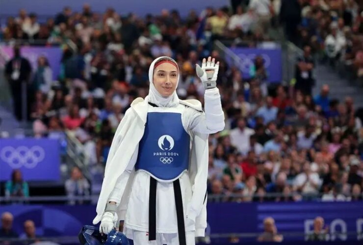 مبینا نعمت زاده پس از خداحافظی از آسیا: برای ناهید کیانی نمی خوانم