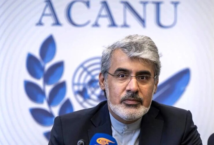 نماینده ایران در ژنو: تنگه هرمز به روی کشتی‌های تجاری کاملا باز است