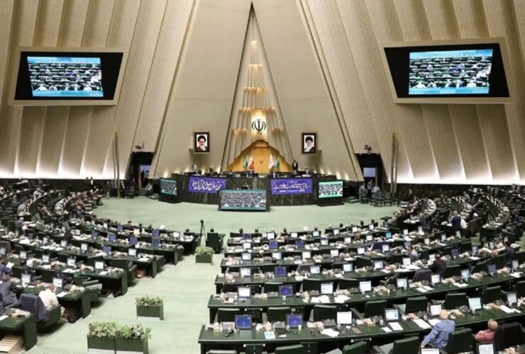 واکنش برخی نمایندگان مجلس به تهدید ترامپ علیه ایران 17 واکنش برخی نمایندگان مجلس به تهدید ترامپ علیه ایران