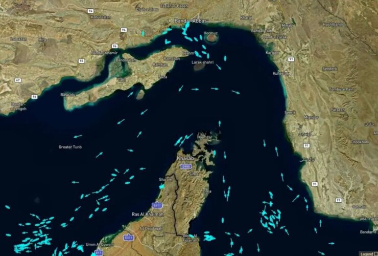 سازمان بین المللی دریانوردی: منتظر مجوز ایران برای خروج کشتی ها از تنگه هرمز هستیم