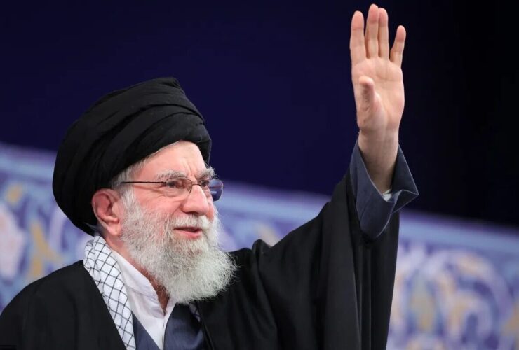 راهنمای سلامتی زائران در تشییع پیکر رهبر شهید 32 راهنمای سلامتی زائران در تشییع پیکر رهبر شهید