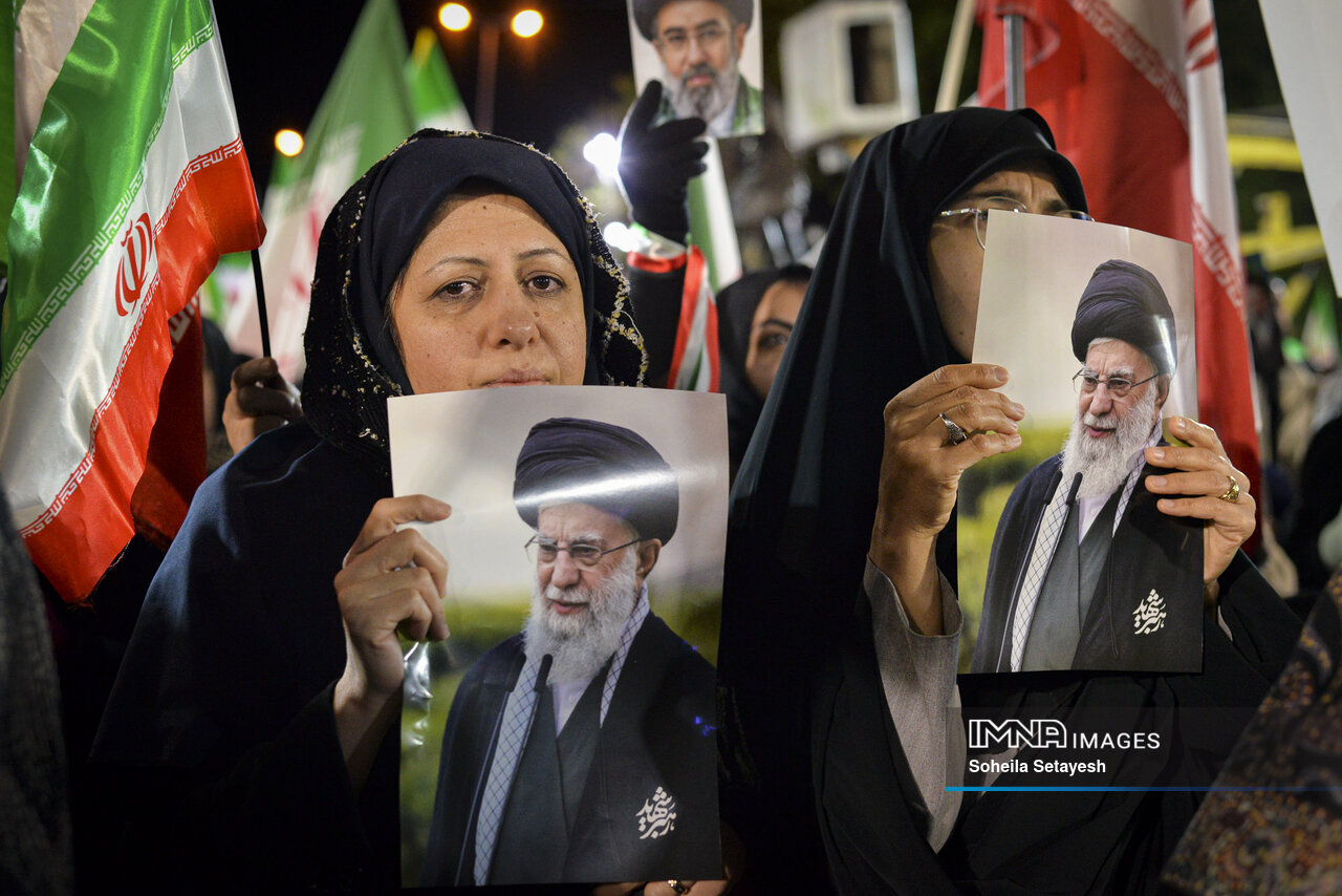حوزه بهداشت و درمان تشییع پیکر شهید رهبر؛ از بیمارستان صحرایی تا جاده های امداد سبز