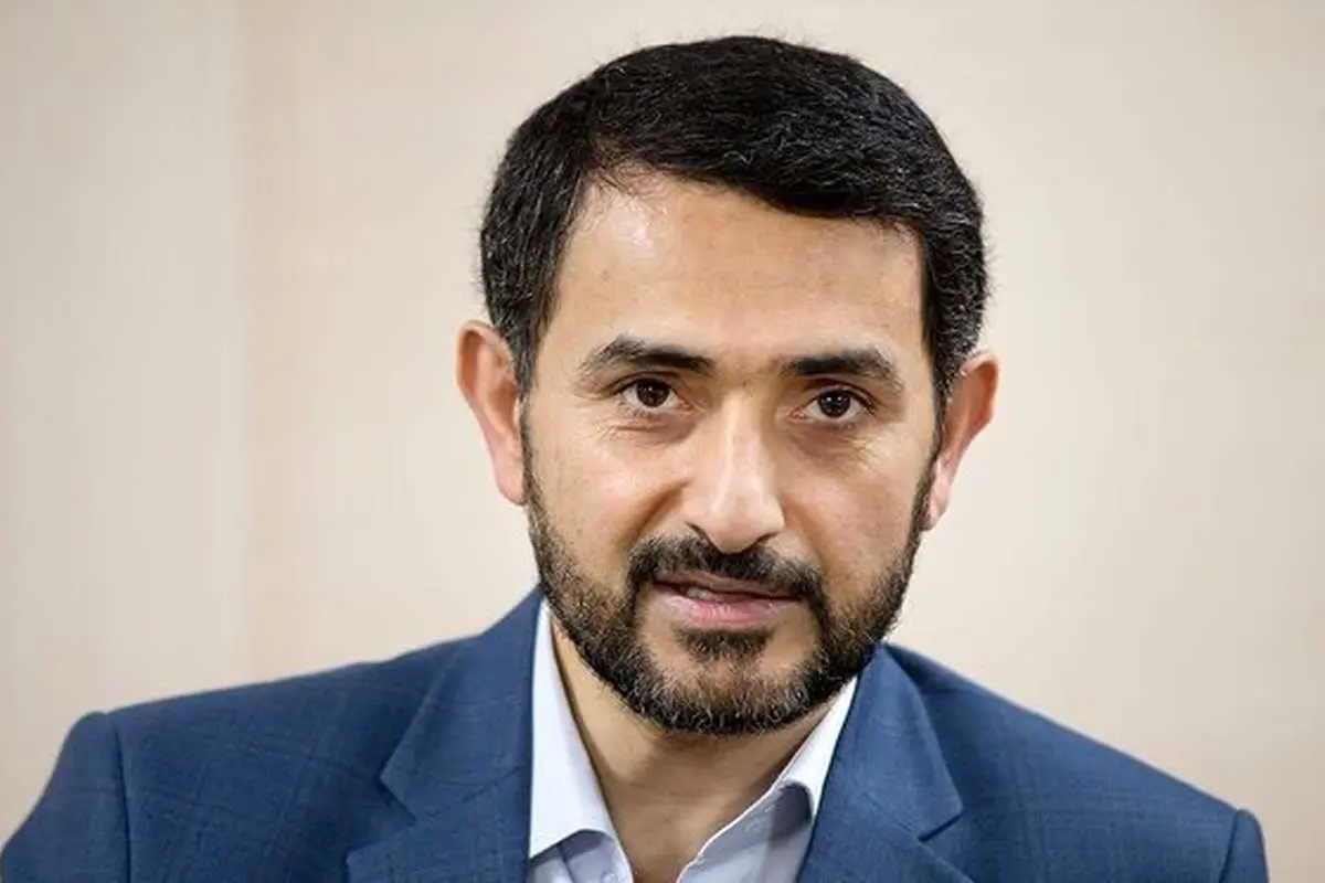 تذکر به پیامبران/زارعی: انتشار اسناد کاملا محرمانه باعث ناراحتی یک مقام ارشد شد. 1 تذکر به پیامبران/زارعی: انتشار اسناد کاملا محرمانه باعث ناراحتی یک مقام ارشد شد.