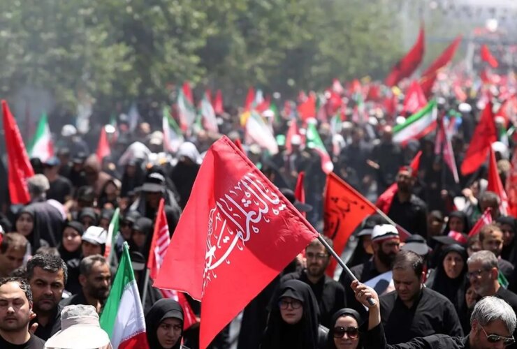 رئیس اورژانس: در تشییع رهبر شهید فوتی نداشت 3 رئیس اورژانس: در تشییع رهبر شهید فوتی نداشت